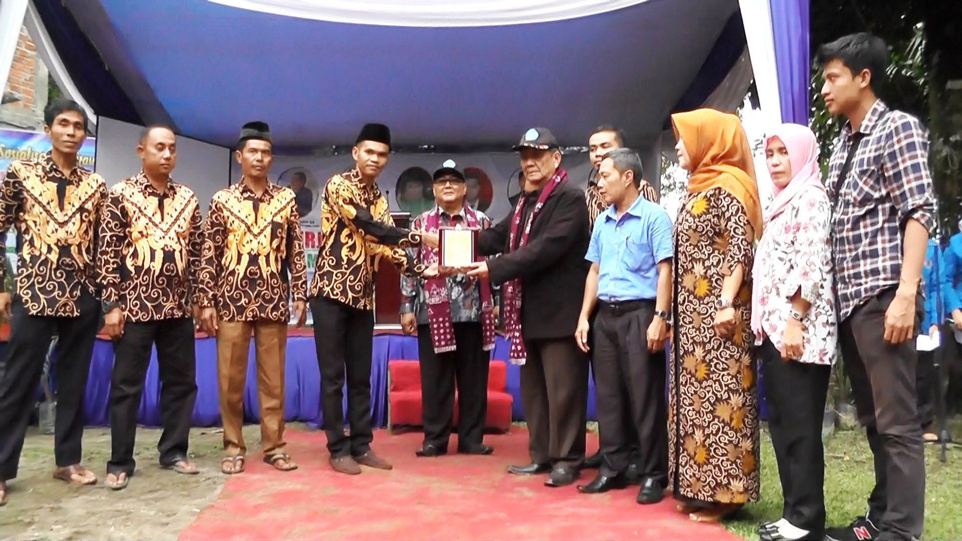 1 Kunjungan Yayasan Setih Setio di Lokasi KKU Desa Tengah Ulu