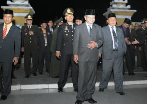 Wabup Merangin H Mashuri bersama Ketua DPRD Merangin H Zaidan usai renungan suci