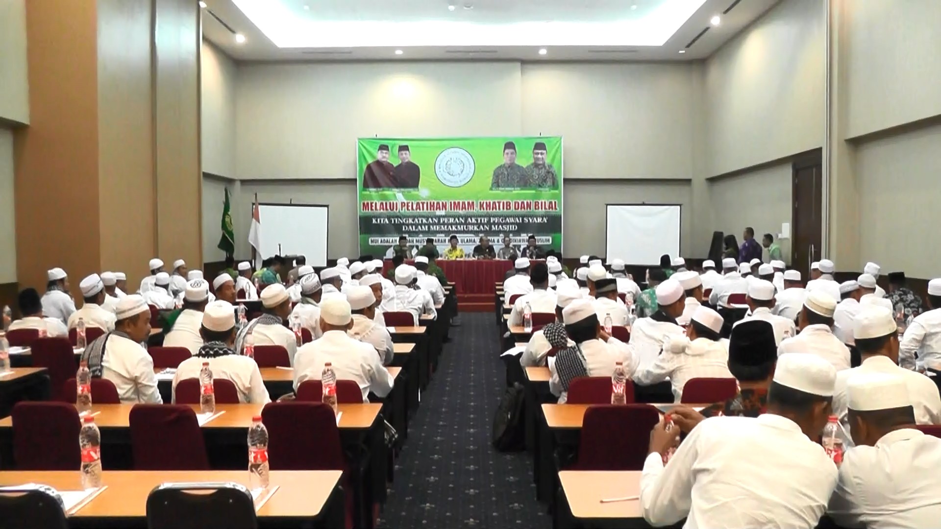 Wabup Bungo Buka Pelatihan Imam, Khatib dan Bilal
