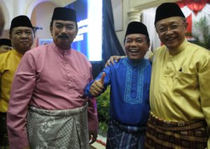 Bupati Merangin H Al Haris bersama Bupati Sarolangun H Cek Endra dan Wabup Tanjabbar H Amir Sakip Bupati Merangin H Al Haris bersama Bupati Sarolangun H Cek Endra dan Wabup Tanjabbar H Amir Sakip