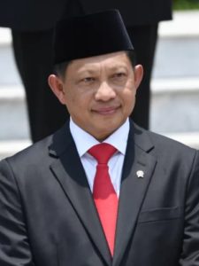 Tito Karnavian Mendagri