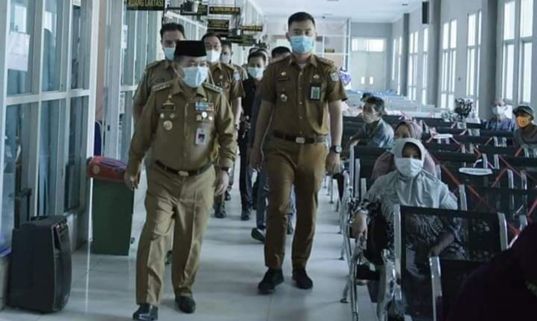 BUPATI H.AL HARIS BUPATI H.AL HARIS