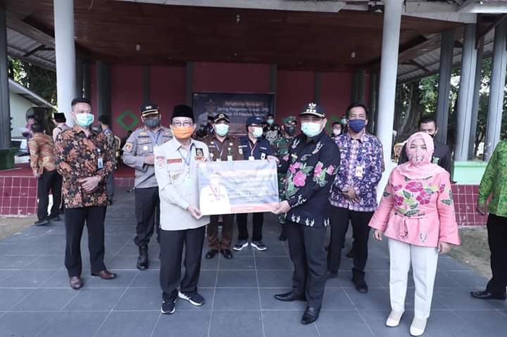 Bupati H Mashuri Terima Bantuan JPS dari Gubernur Jambi