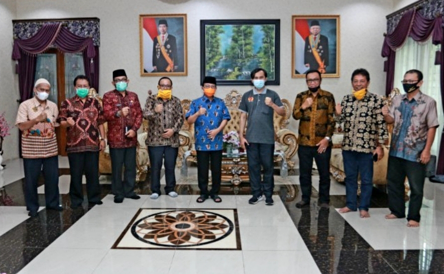 Gubernur Gubernur