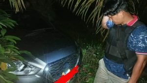 Vidio perampokan.mp4 snapshot 00.49 2020.06.19 16.56.46