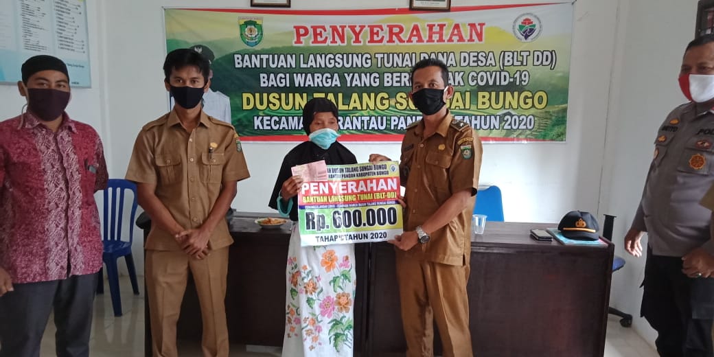 Pemdus Talang Sungai Bungo Sukses Salurkan Semua BLT DD