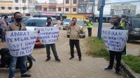 LSM INAKOR Gelar Unjuk Rasa Terkait Kasus Dugaan Kredit Fiktif