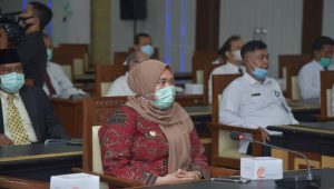 MASNAH BUSRO BUPATI MUARO JAMBI 2