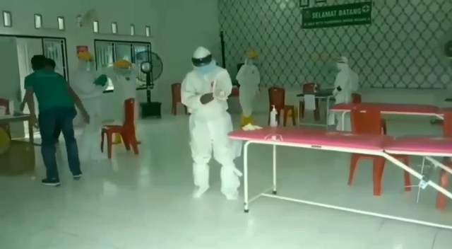 24 PASIEN SEMBUH DARI COVID.mp4 snapshot 01.41 2020.11.20 17.09.02