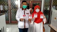 wabup bungo Wabup Bungo Safrudin Dwi Apriyanto didampingi Istri Nyoblos di TPS 001