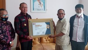 bupati-tebo-sukandar-pwi bupati tebo sukandar pwi