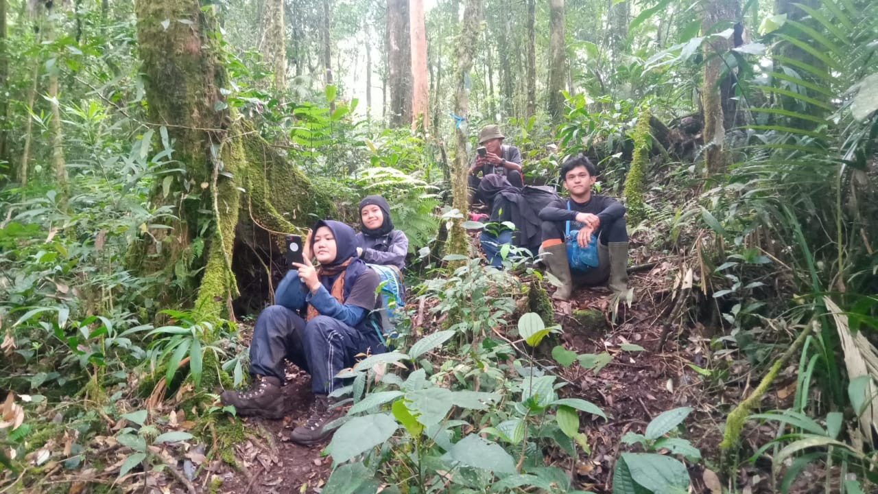 tiga mahasiwi uin ditemukan