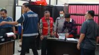 IMG_20210529_092708 Kepala Inspektorat Muaratara Resmi Ditahan Kejari Lubuklinggau