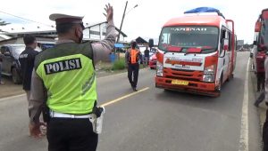 MAH03408.MP4_snapshot_00.00.960 MAH03408.MP4 snapshot 00.00.960