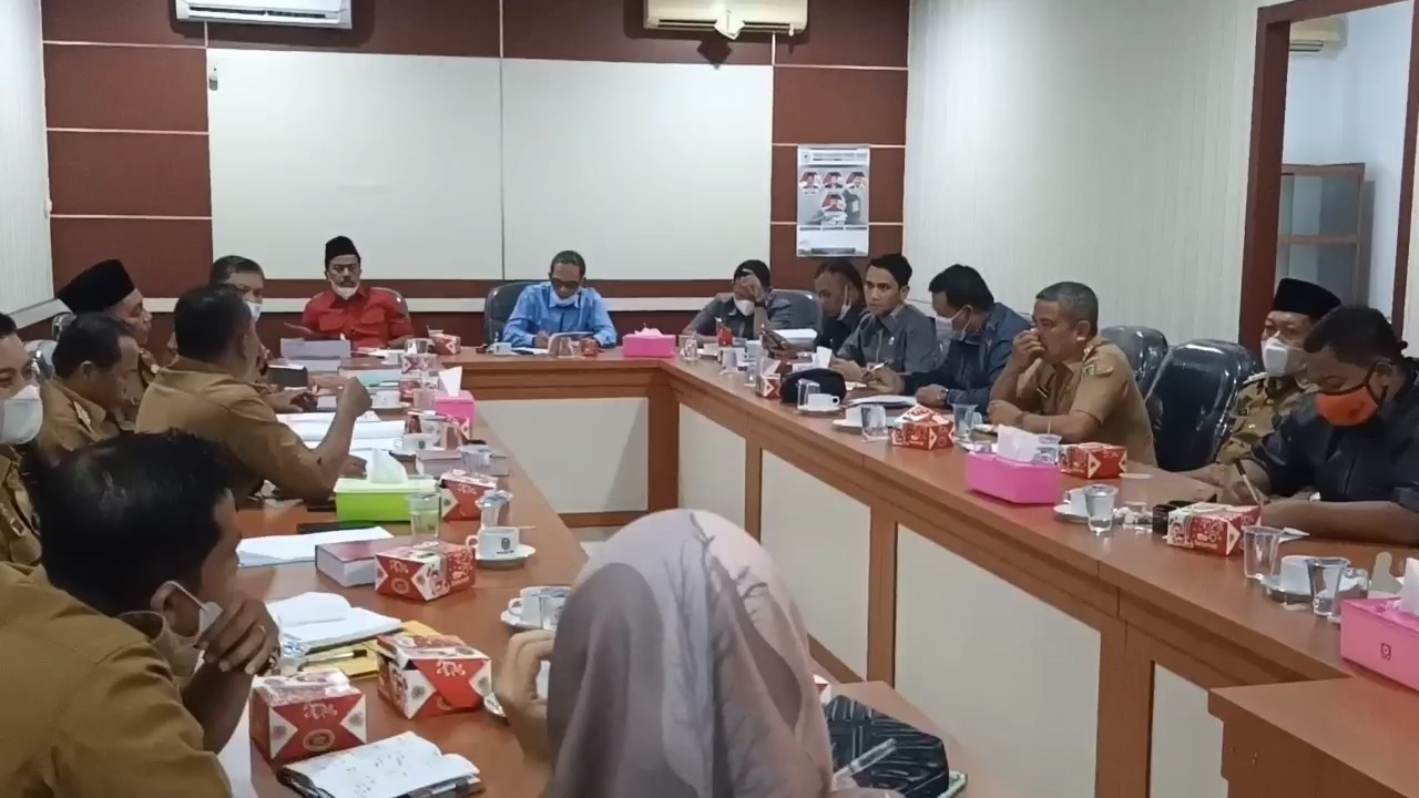 HEARING DPRD TEBO.mp4 snapshot 01.09.052