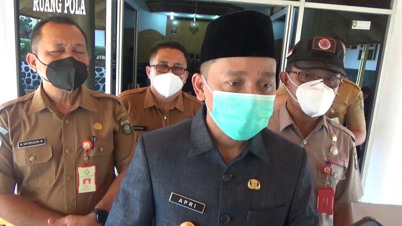 WWC. WAKIL BUPATI BUNGO. H.SAFRUDIN DWI APRIYANTO S.Pd .MP4 snapshot 00.08.640