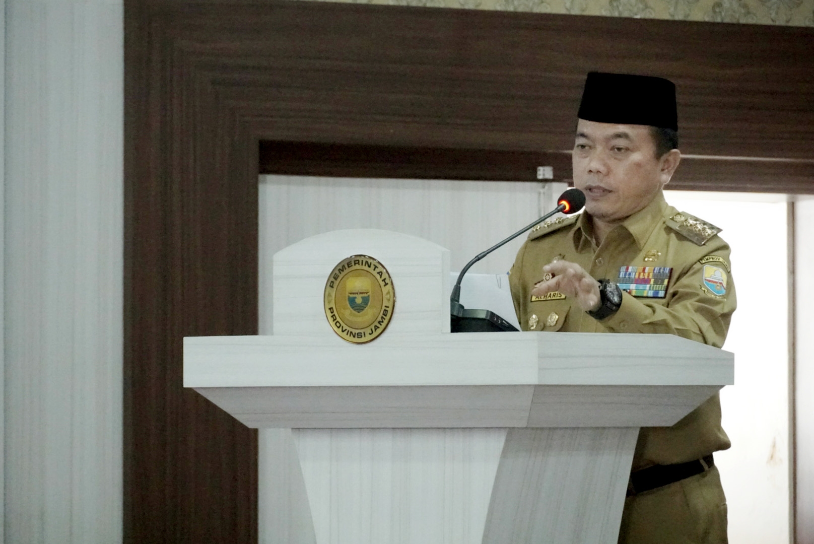 lampukuning id gubernur jambi 1 1