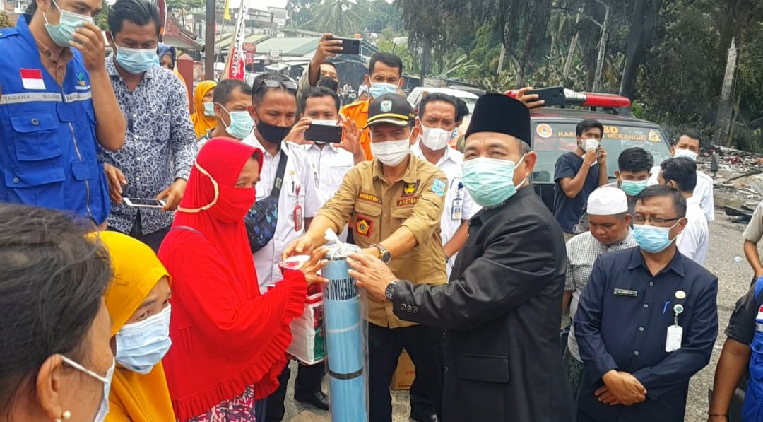bupati-merangin-berikan-bantian bupati merangin berikan bantian