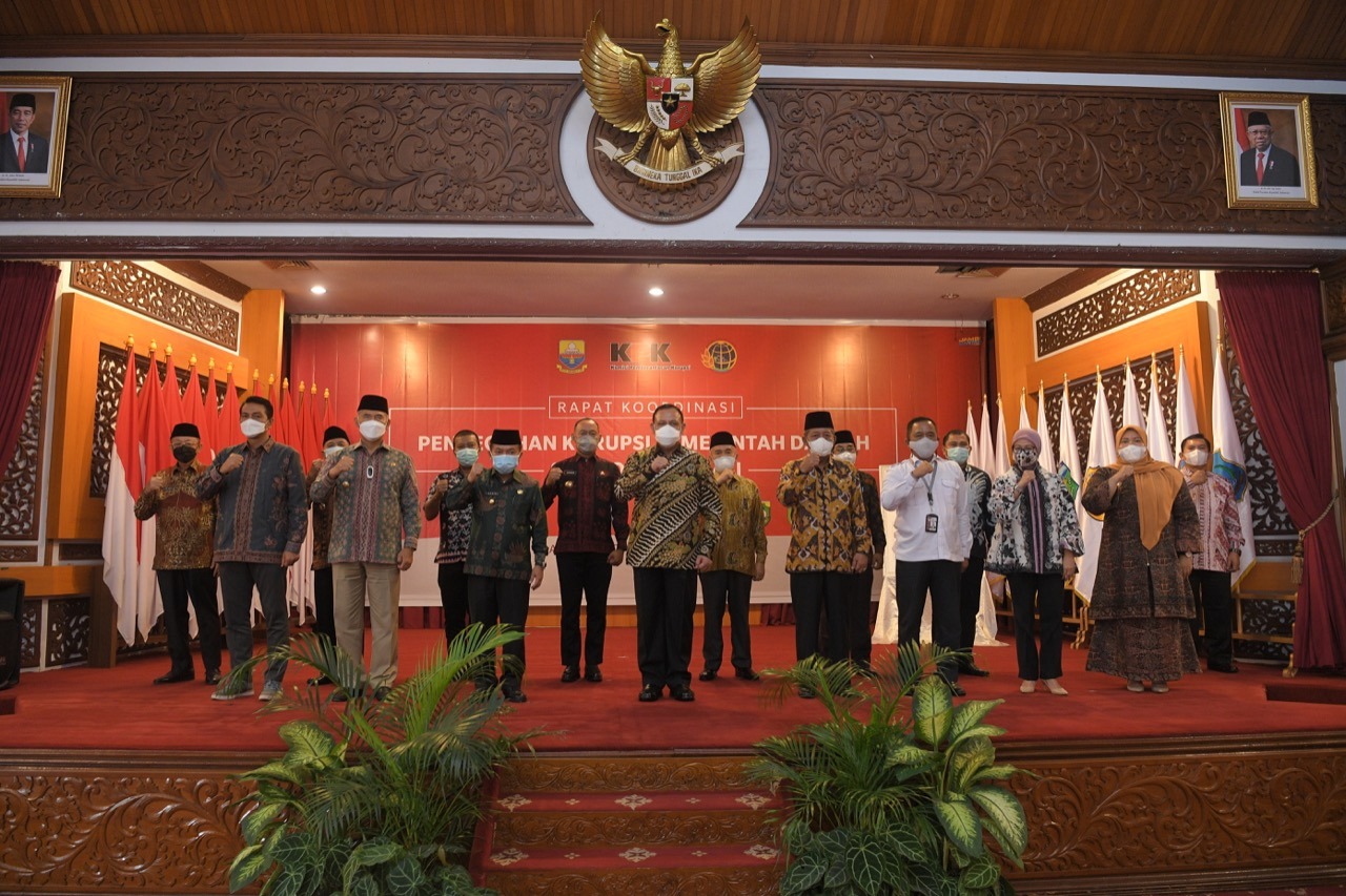 foto-gubernur-jambi foto gubernur jambi 3