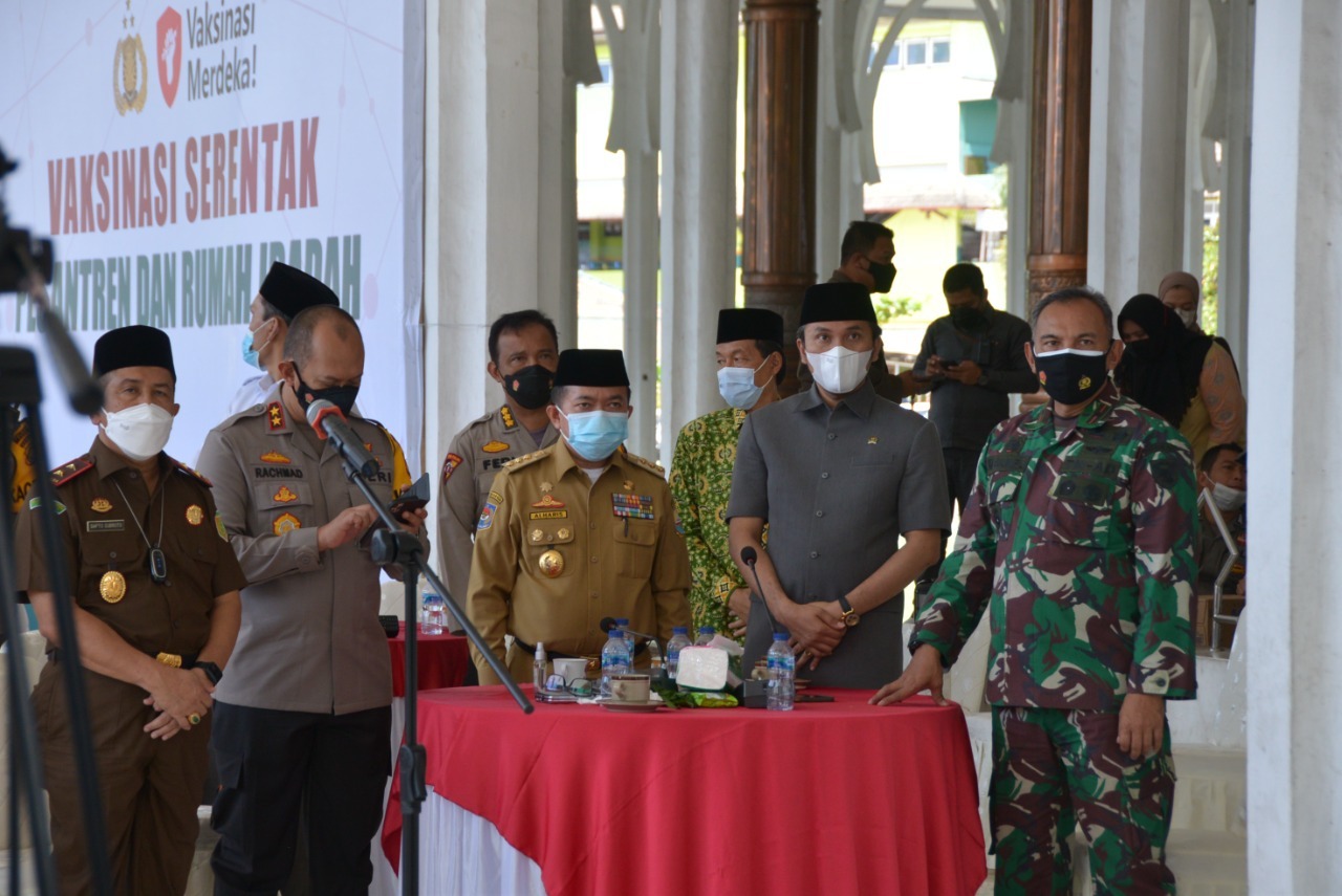 foto-gubernur-jambi-alharis foto gubernur jambi alharis