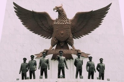 foto monumen jendral