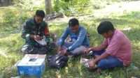 foto satgas tmmd112 makan siang