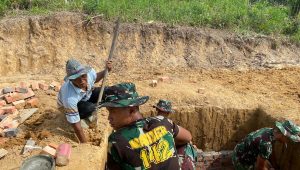 foto-satgas-tmmd112-pembuatan-septic-tank foto satgas tmmd112 pembuatan septic tank