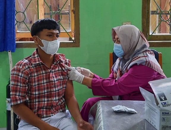 foto-vaksin-siswa foto vaksin siswa