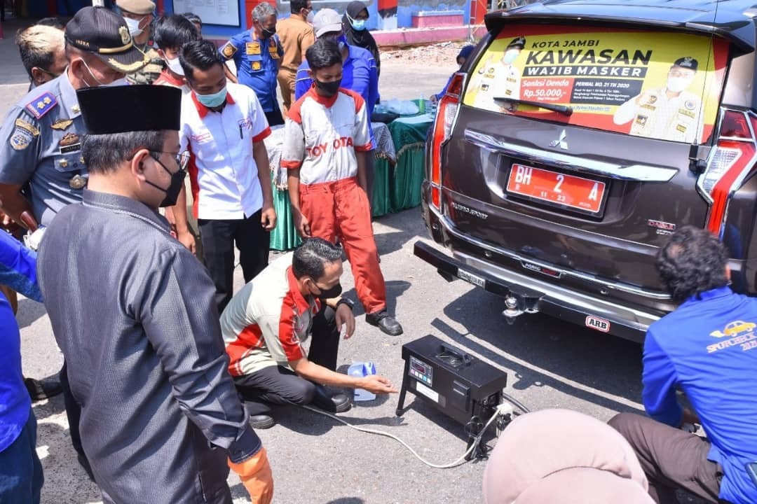 foto wakil walikota jambi maulana