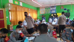foto polsek muara bungo gelar vaksinasi