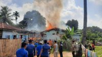 foto-rumah-nenek-tinik VIDEO: Sijago Merah Melalap Rumah Nenek Tinik