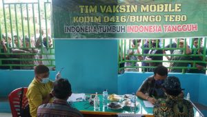 foto tim vaksin mobile