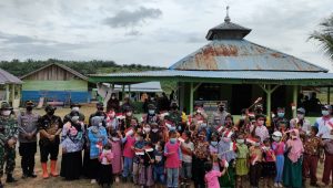 foto warga dukung program tmmd