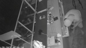 foto pelaku terekem cctv