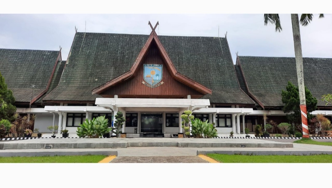 foto kantor walikota jambi