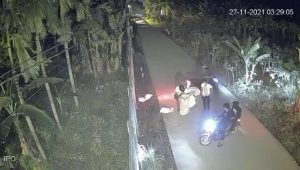 foto sekelompok pemuda