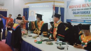 foto wisudawati stia