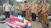 foto bantuan bupati merangin