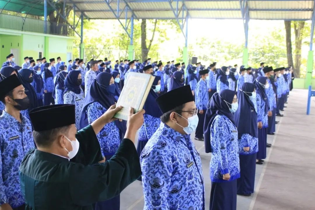 foto fasha ambil sumpah asn