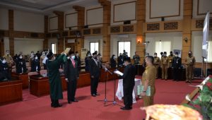 foto alharis melantik