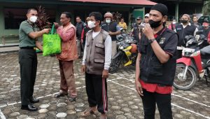 foto-kodim0416-berbagi foto kodim0416 berbagi