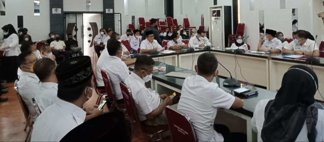 Maulana Pimpin Rakor Kemiskinan