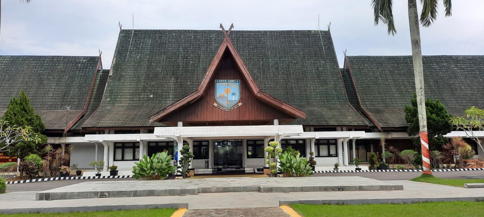 foto-kantor-walikota foto kantor walikota