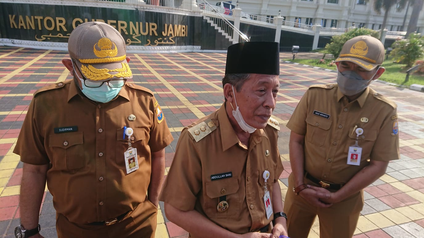 foto-sani-wagub-jambi foto sani wagub jambi 1