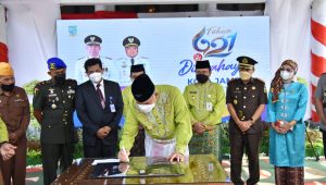 foto-walikota-jambi-fasha foto walikota jambi fasha