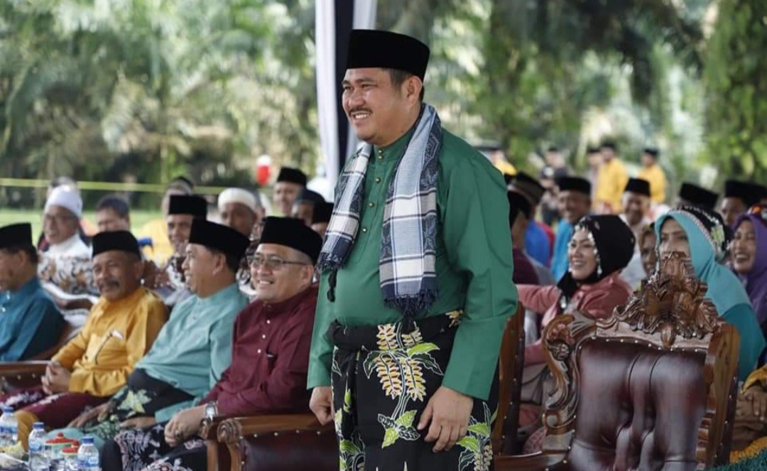 foto-bupati-bungo foto bupati bungo 1