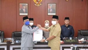 foto-rapat-paripurna-dprd-kota-jambi foto rapat paripurna dprd kota jambi