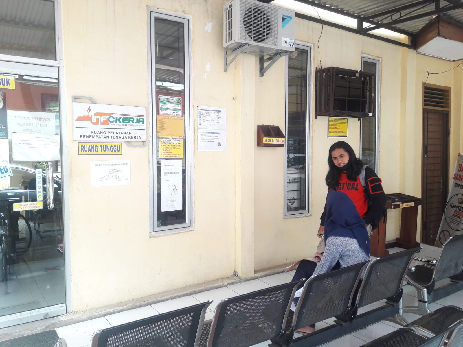 foto lowongan kerja