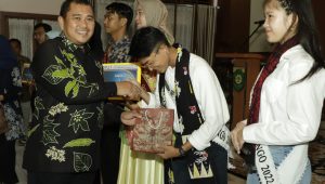 foto-bupati-bungo foto bupati bungo 4