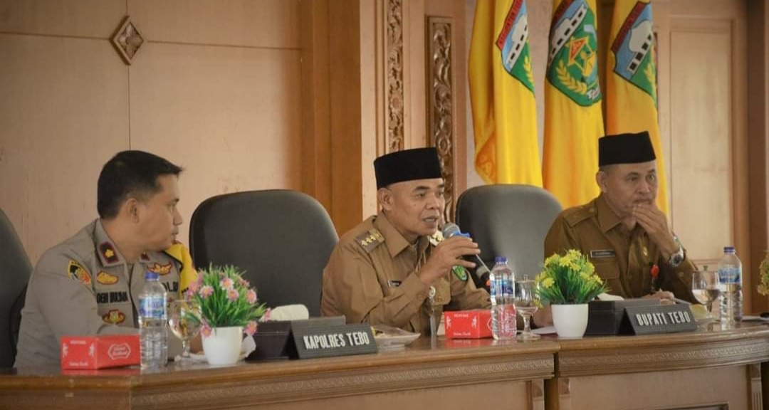 foto pj bupati tebo 1